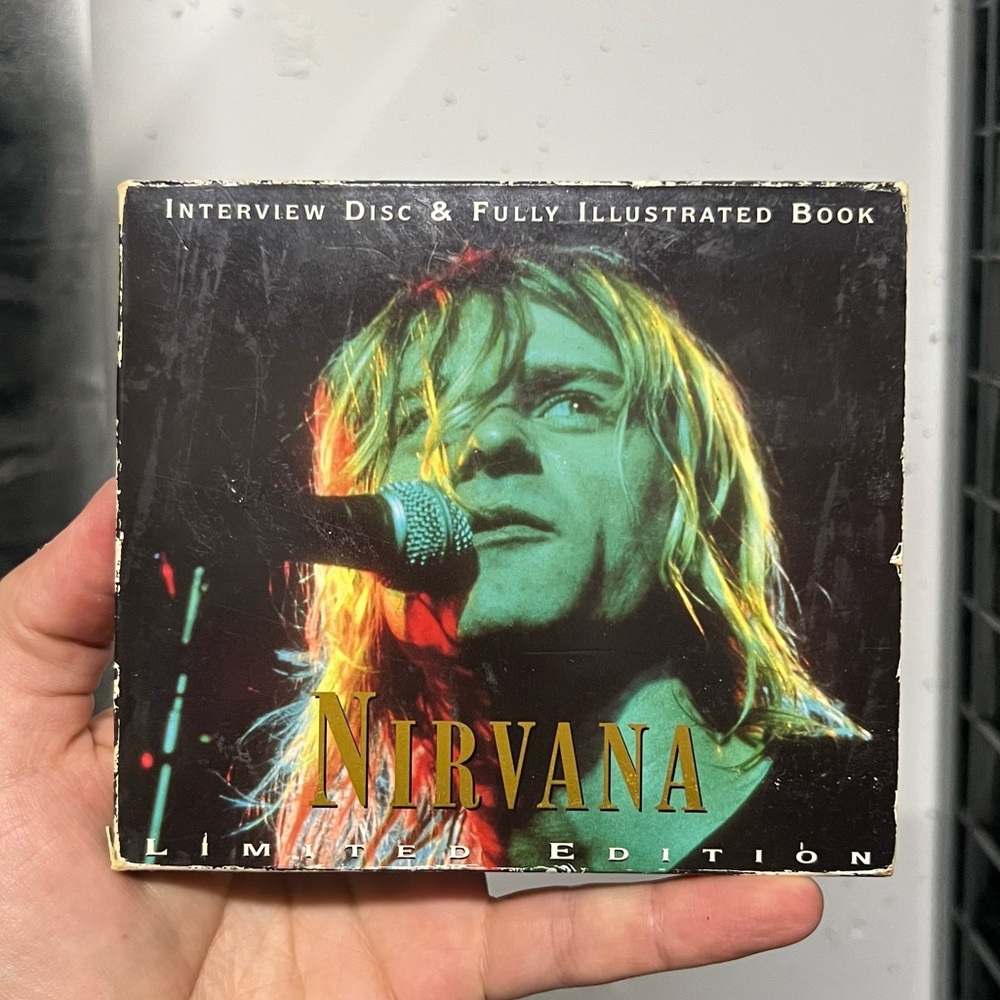 Vintage 1995 Nirvana Limited Edition Interview Disc & Book
